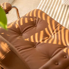 Fauteuil d'appoint en cuir style moderne du milieu du siècle avec roulettes