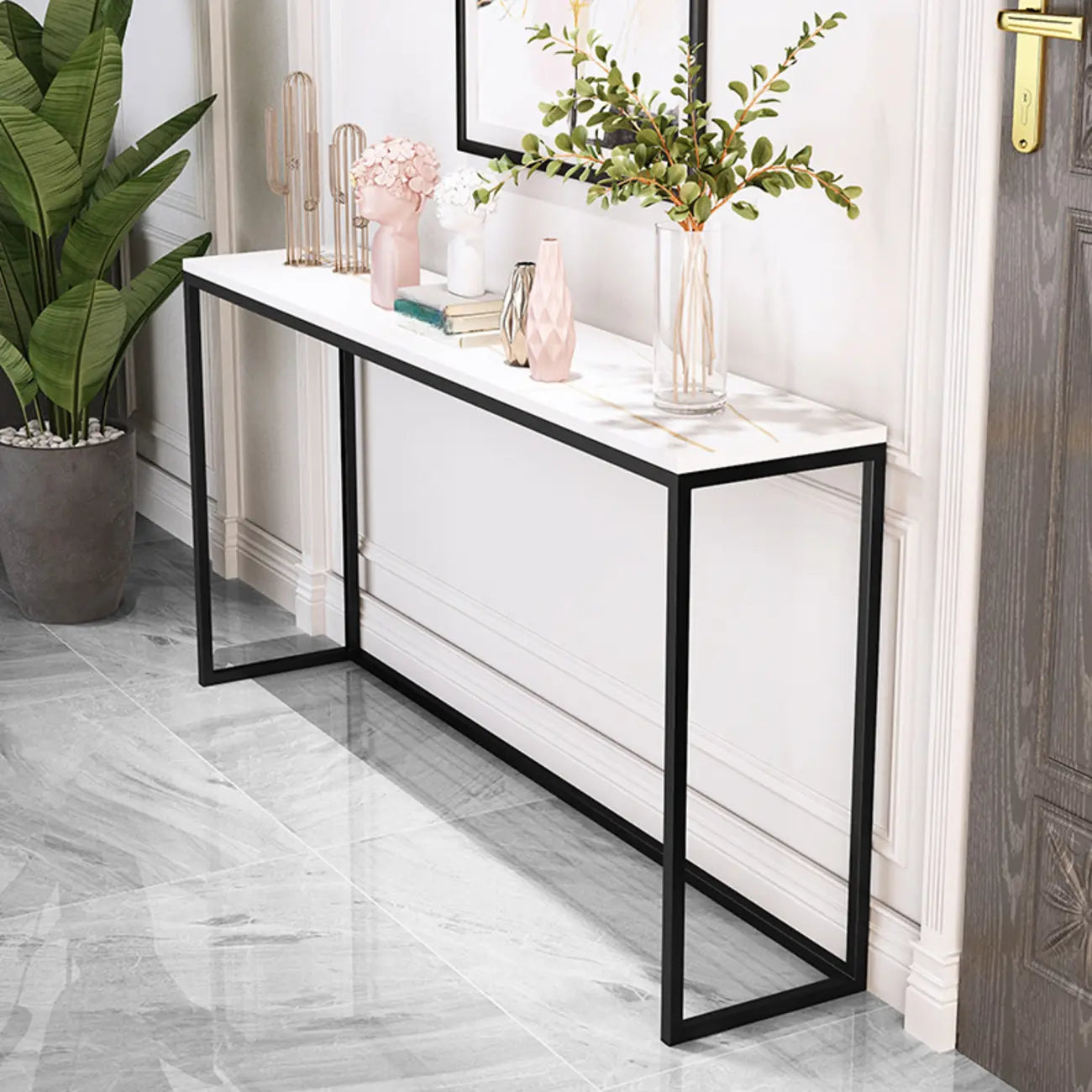 Tables de bar minimalistes en métal noir avec plateau en pierre