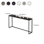 Tables de bar minimalistes en métal noir avec plateau en pierre
