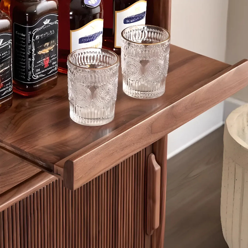 Armoire de rangement moderne en bois brun avec porte en verre et étagère réglable