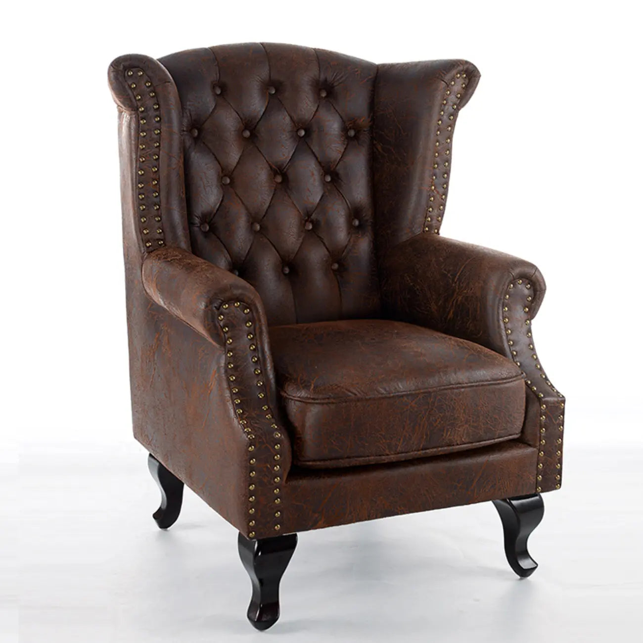 Poltrona Chesterfield tradizionale in pelle con profilo borchiato