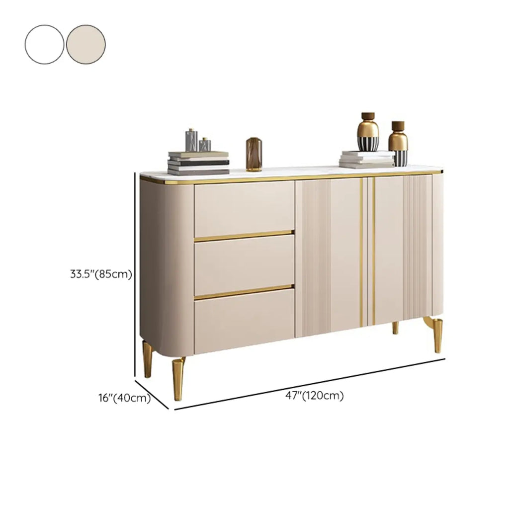 Armoire de rangement en métal doré avec grand plateau en pierre et sans poignée, style glamour