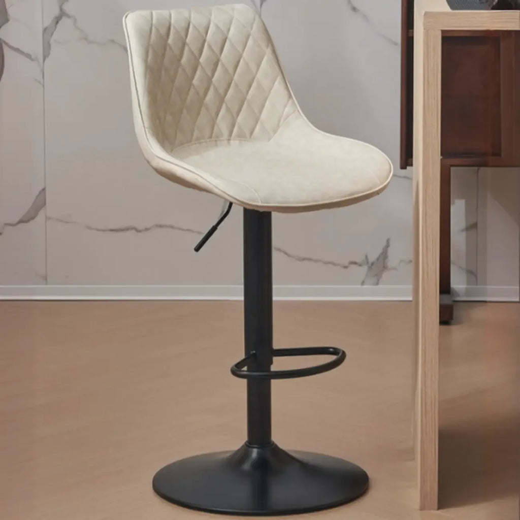 Tabouret de bar pivotant et réglable en cuir capitonné chic