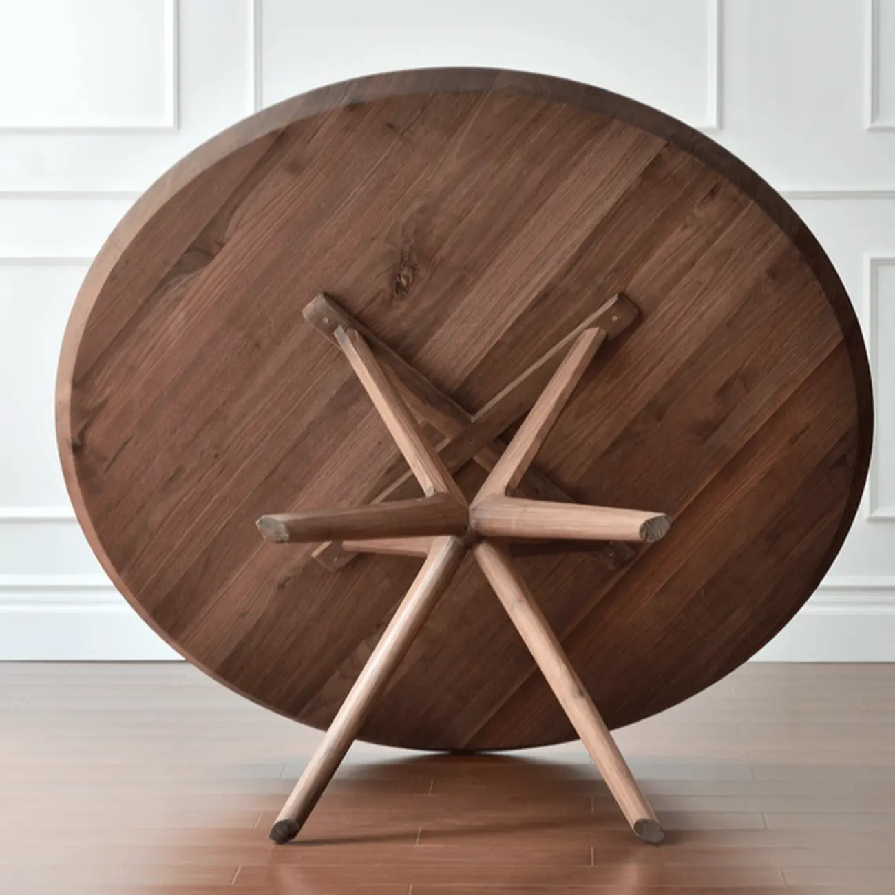 Table de salle à manger ronde moderne en bois massif marron