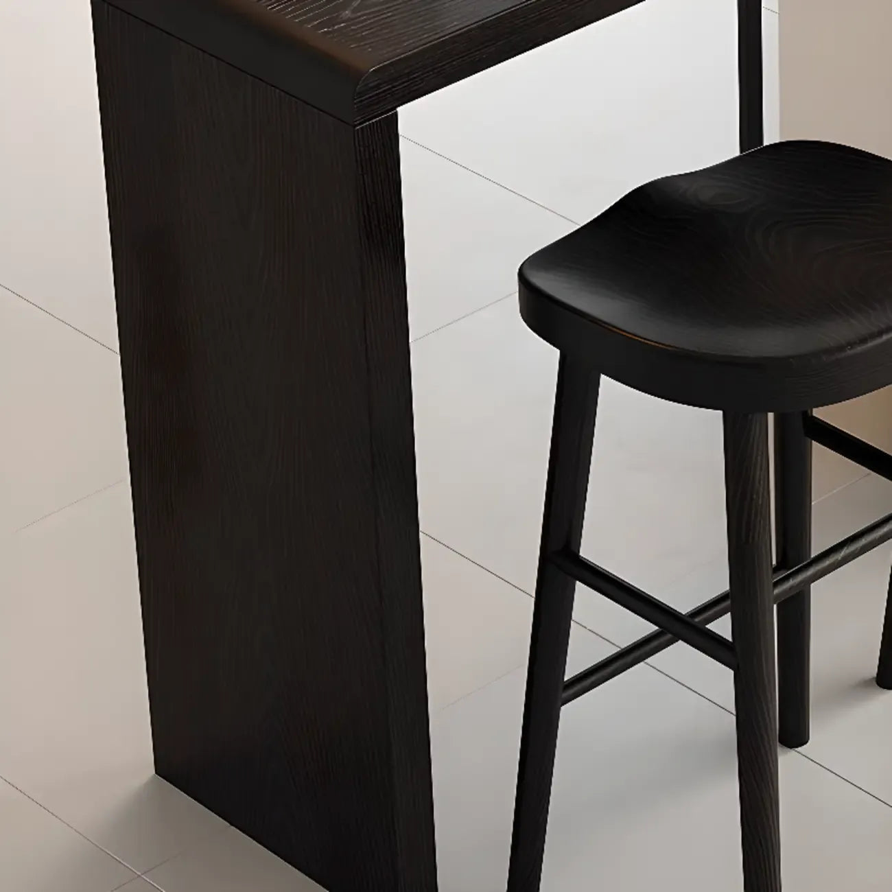 Tables de bar modernes en bois noir avec rangement