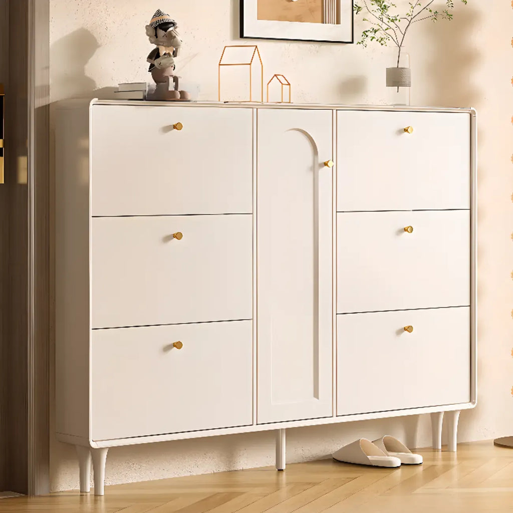 Meuble à chaussures d'entrée en bois beige avec rangement dissimulé