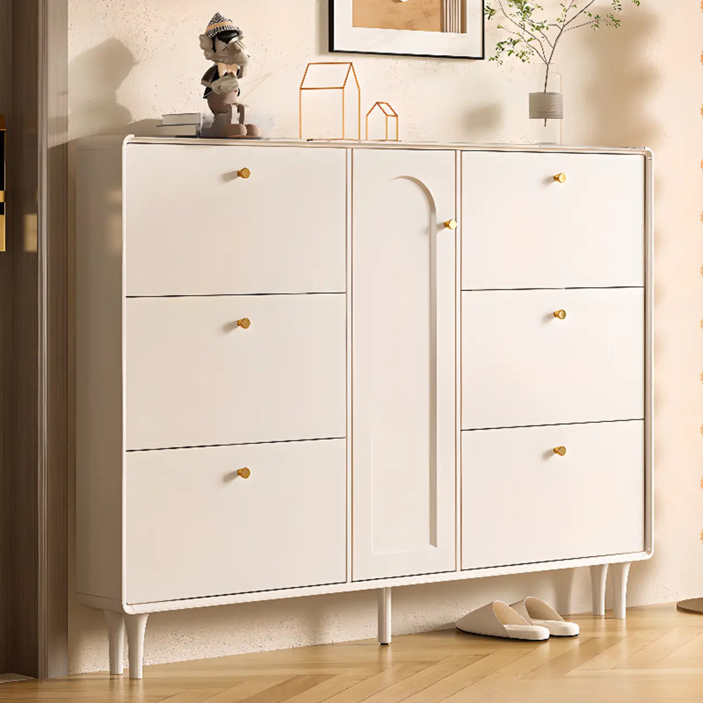 Meuble à chaussures d'entrée en bois beige avec rangement dissimulé