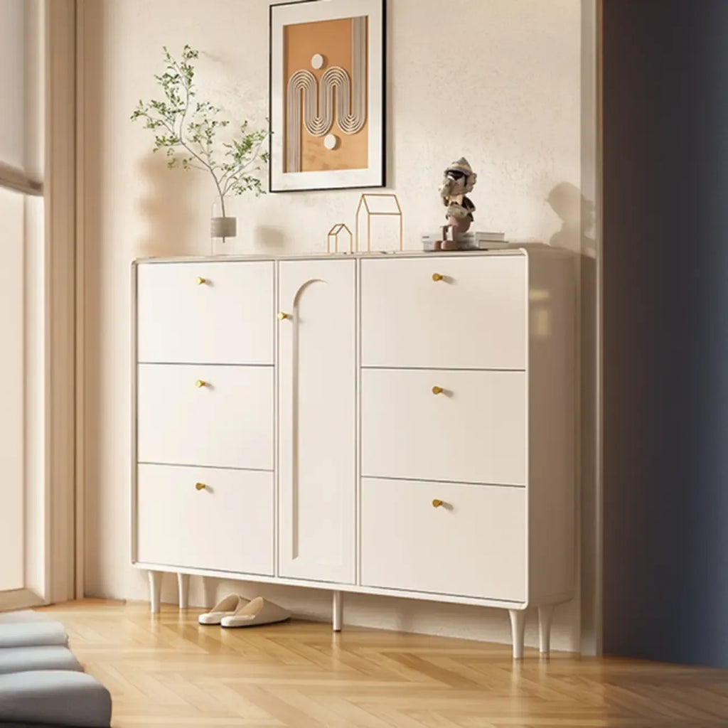 Meuble à chaussures d'entrée en bois beige avec rangement dissimulé