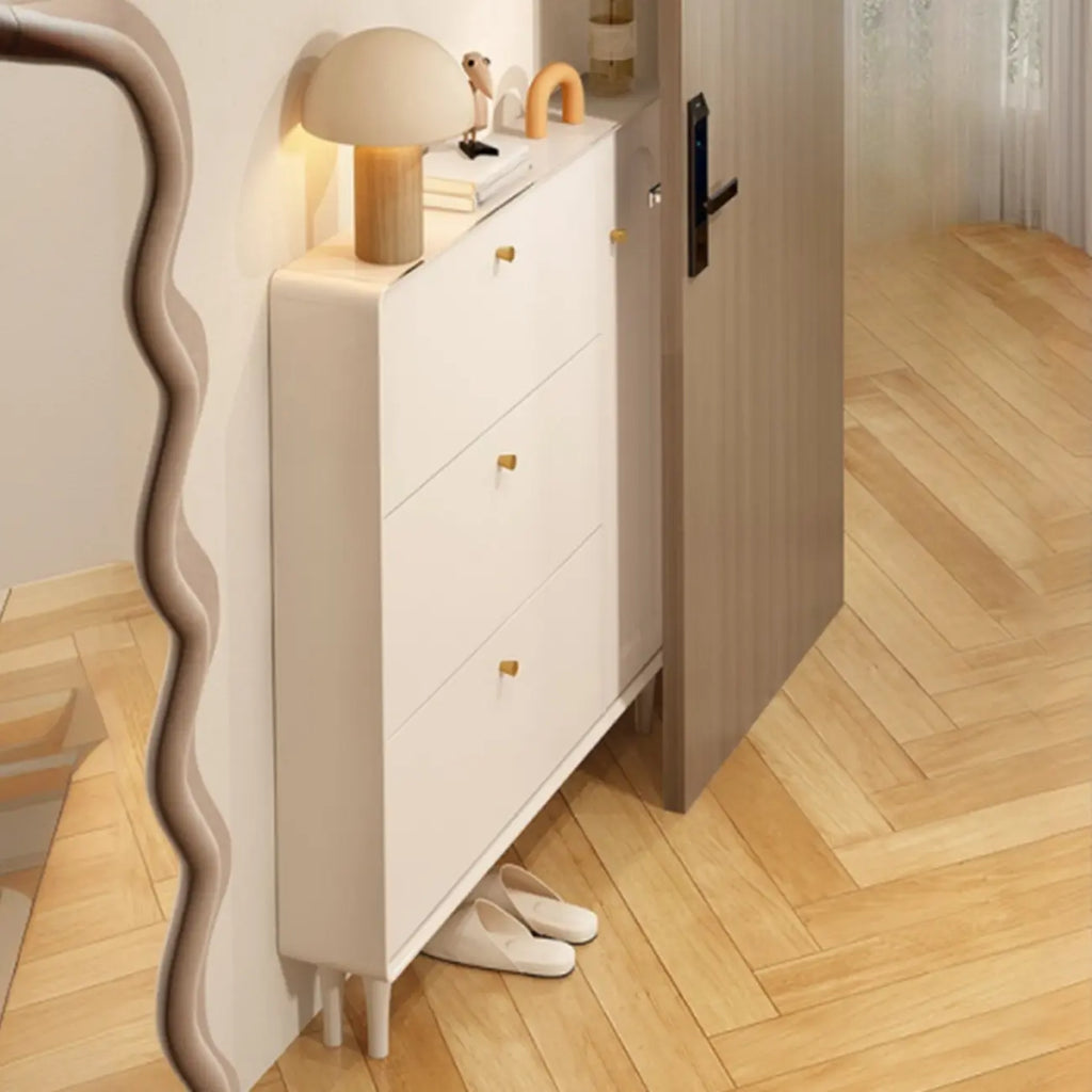 Meuble à chaussures d'entrée en bois beige avec rangement dissimulé