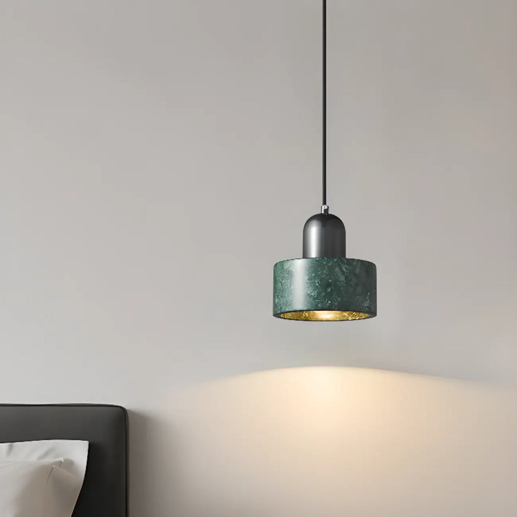 Suspension cylindrique moderne en pierre verte noire