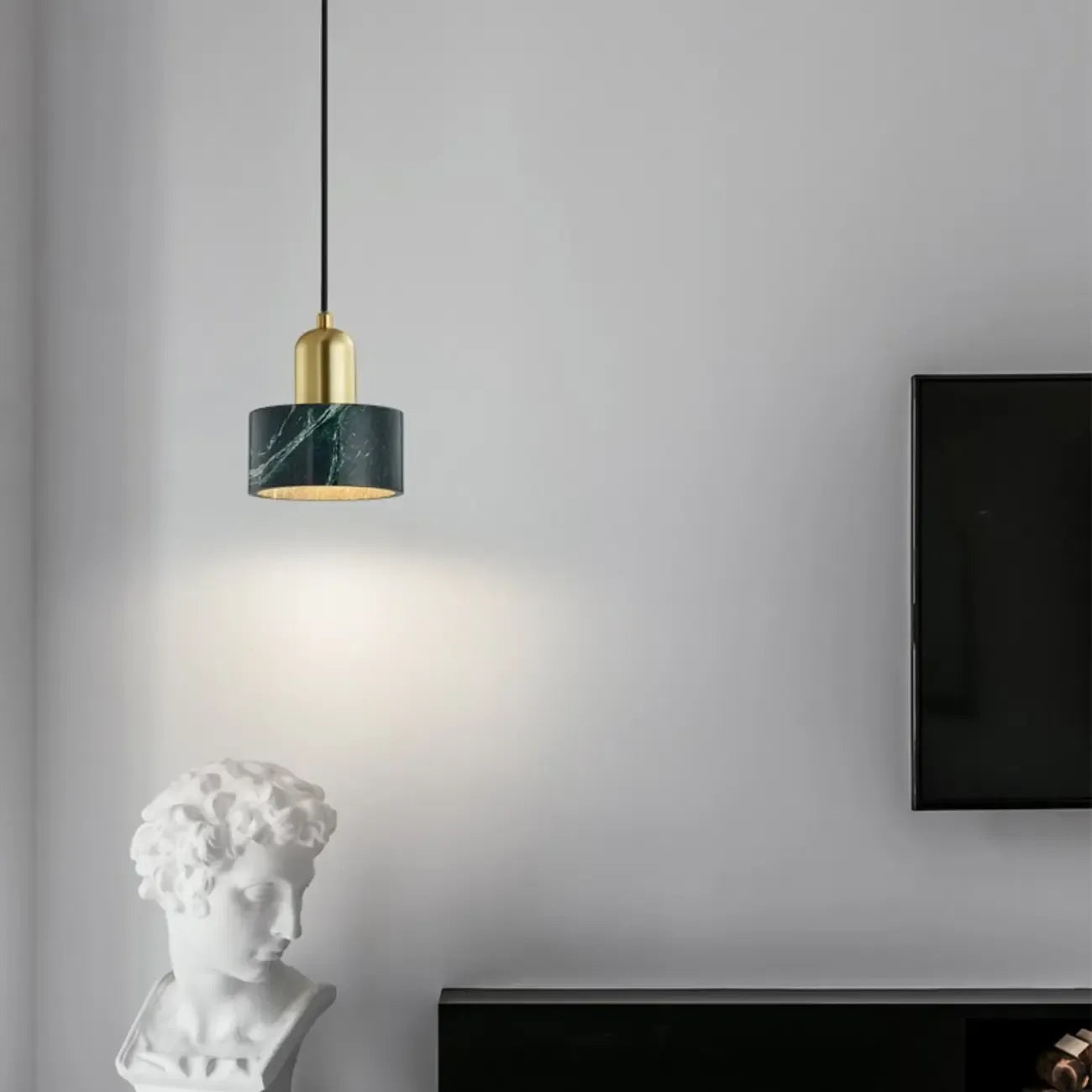 Suspension cylindrique moderne en pierre verte noire