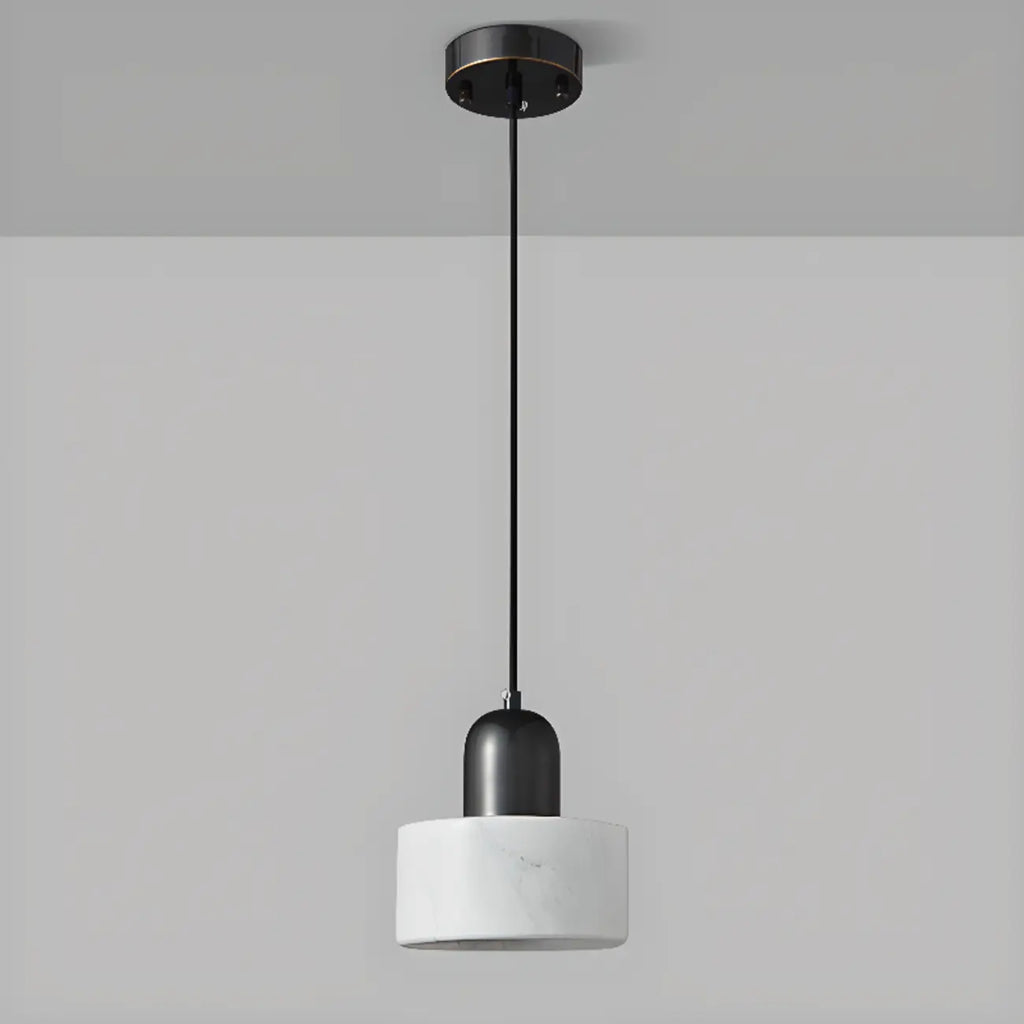 Suspension cylindrique moderne en pierre verte noire
