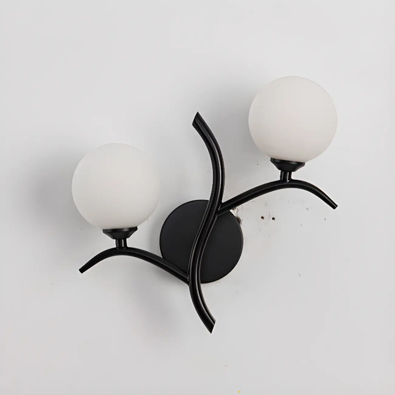 Applique murale moderne à 2 lumières avec globes en verre pour chambre à coucher