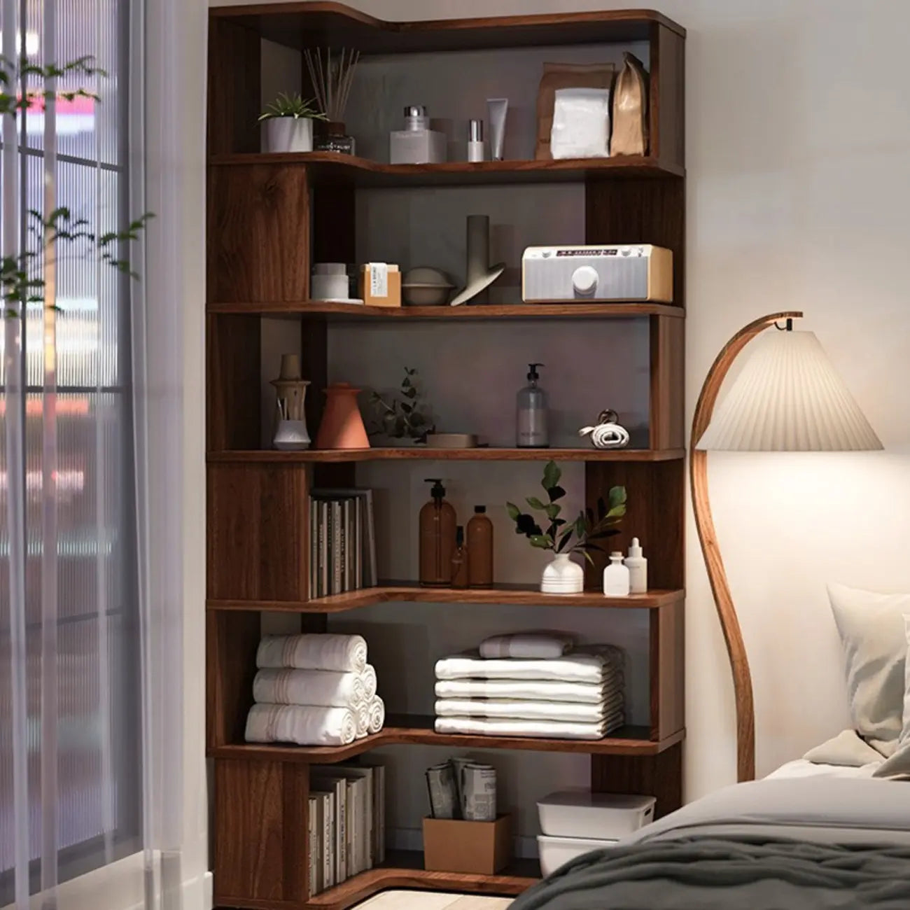 Libreria ad angolo aperta a 6 ripiani a forma di L in legno marrone noce