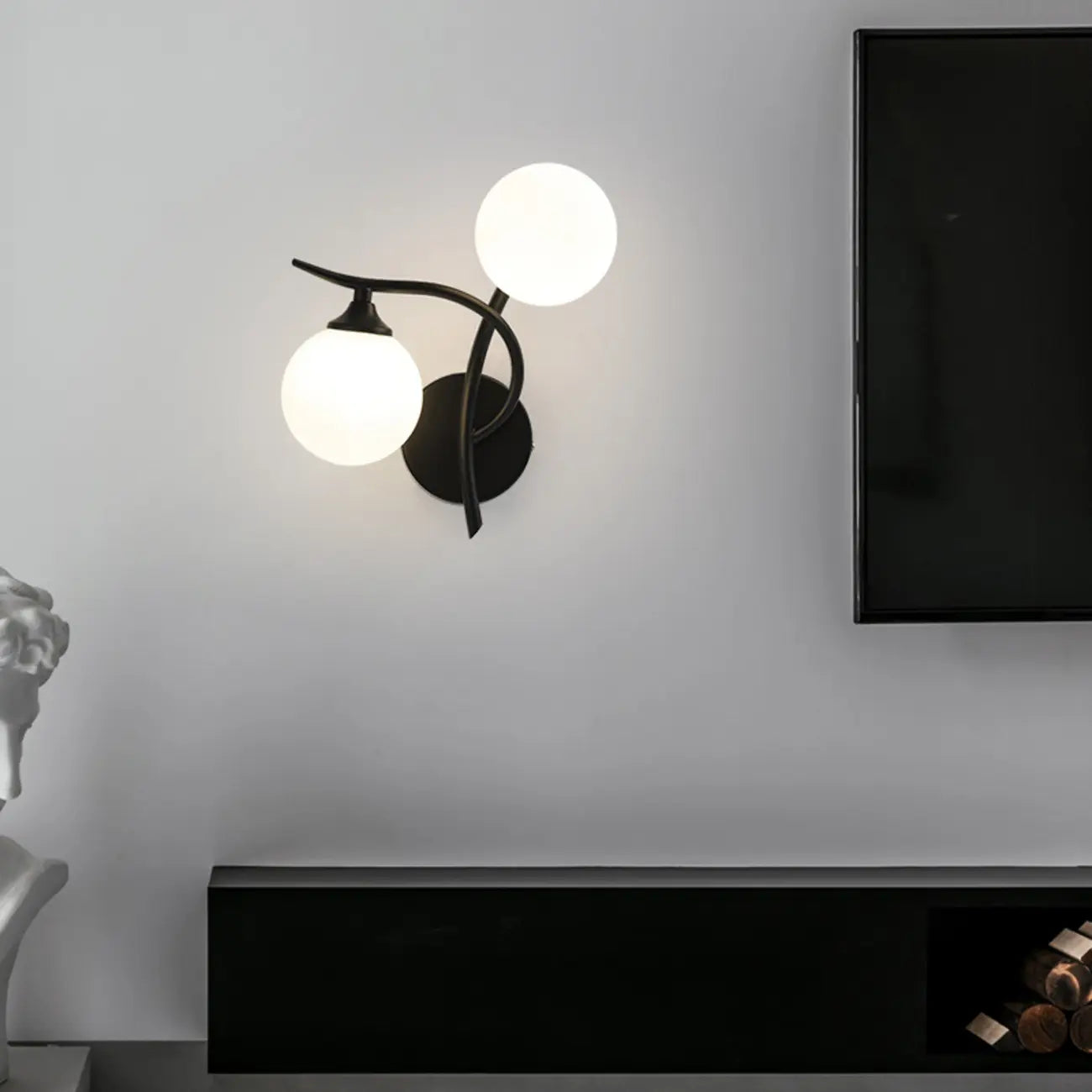 Applique murale moderne à 2 lumières avec double globe pour salon
