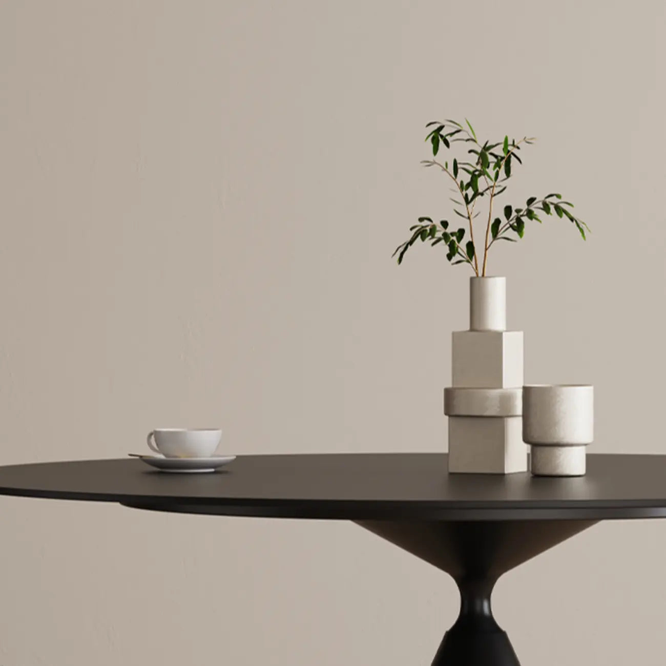 Table de salle à manger ronde moderne en métal noir et pierre