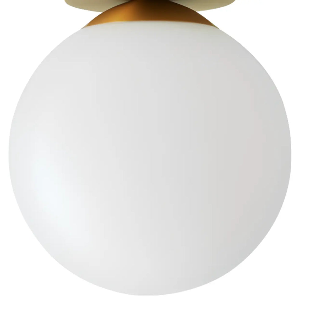 Plafonnier semi-encastré minimaliste en verre et métal, globe.