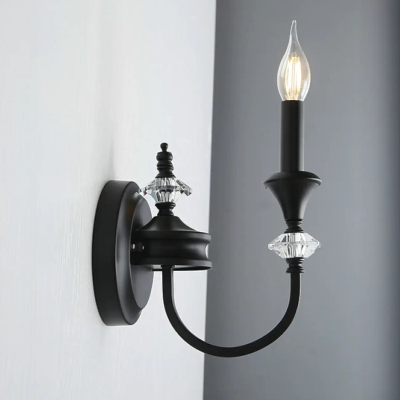 Applique murale vintage en fonte et cristal