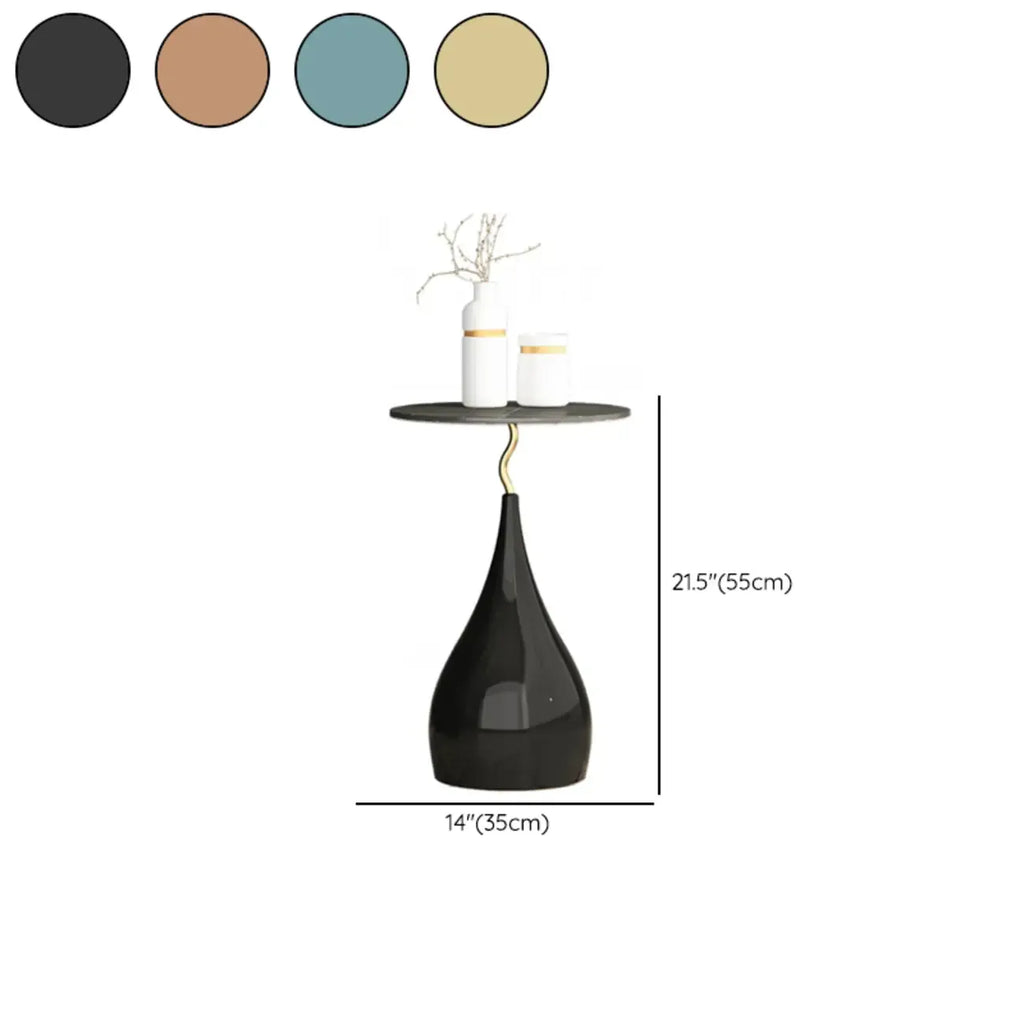 Table d'appoint ronde en pierre brune de style scandinave