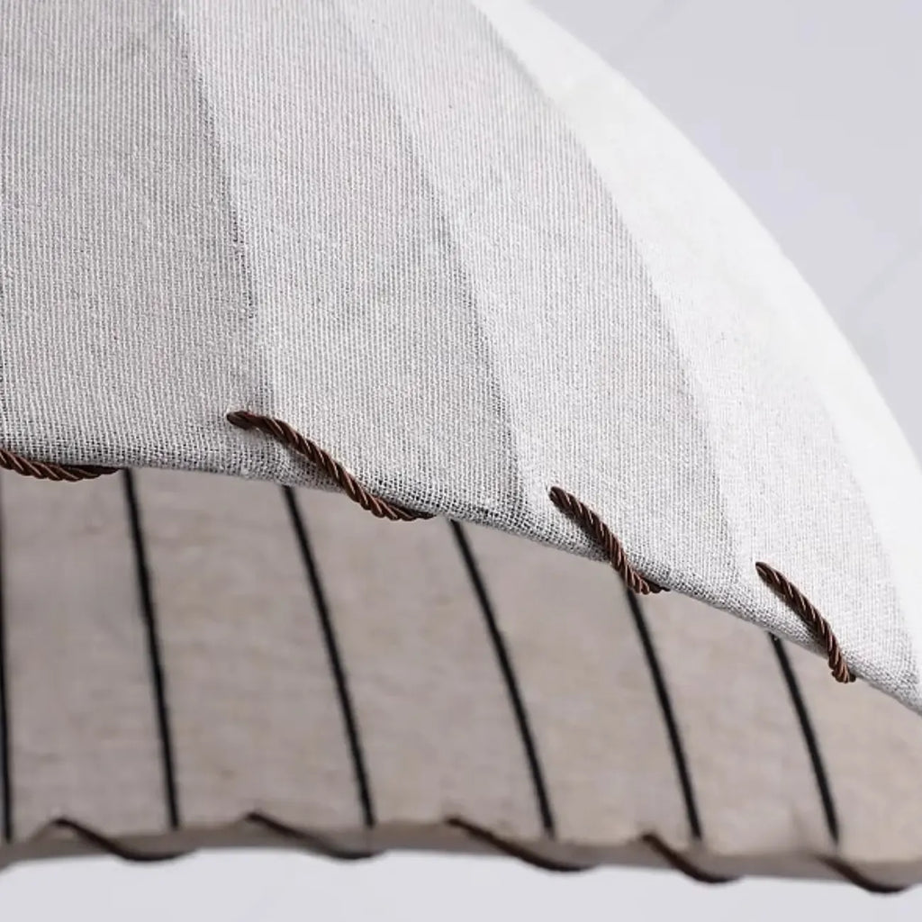 Suspension en forme de dôme avec corde en tissu blanc pour usage résidentiel