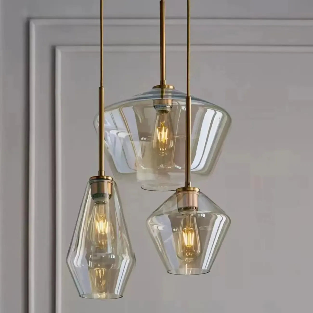 Suspension moderne en verre pour îlot de cuisine