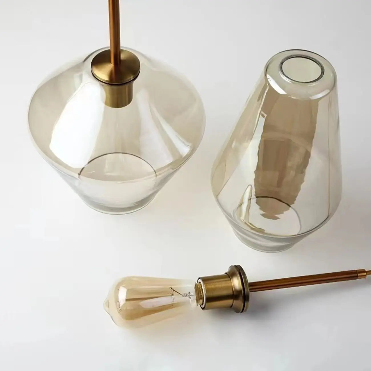 Suspension moderne en verre pour îlot de cuisine