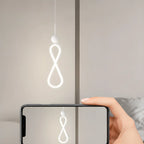 Suspension minimaliste en métal blanc avec LED