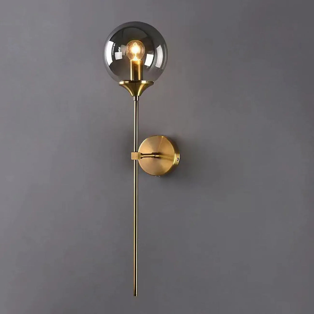 24 Applique moderne in ottone con paralume in vetro