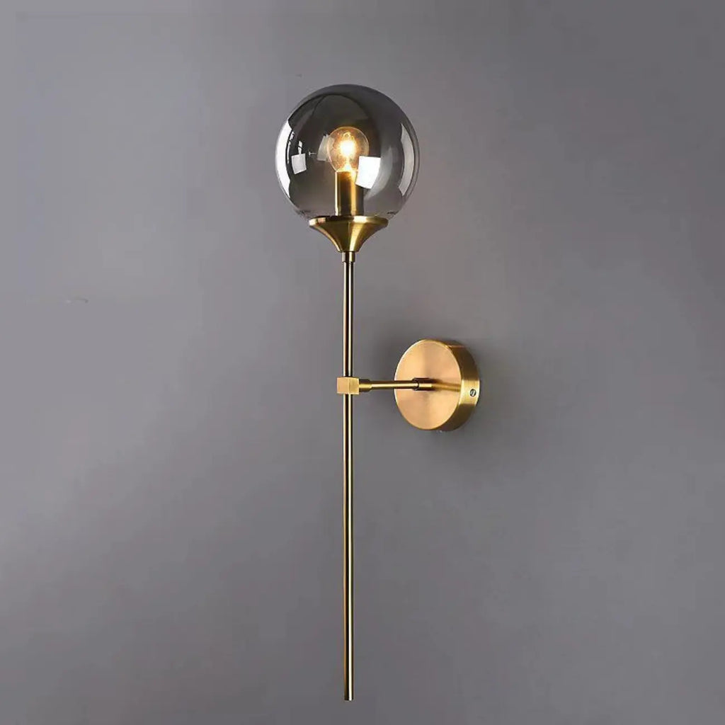 24 Applique moderne in ottone con paralume in vetro