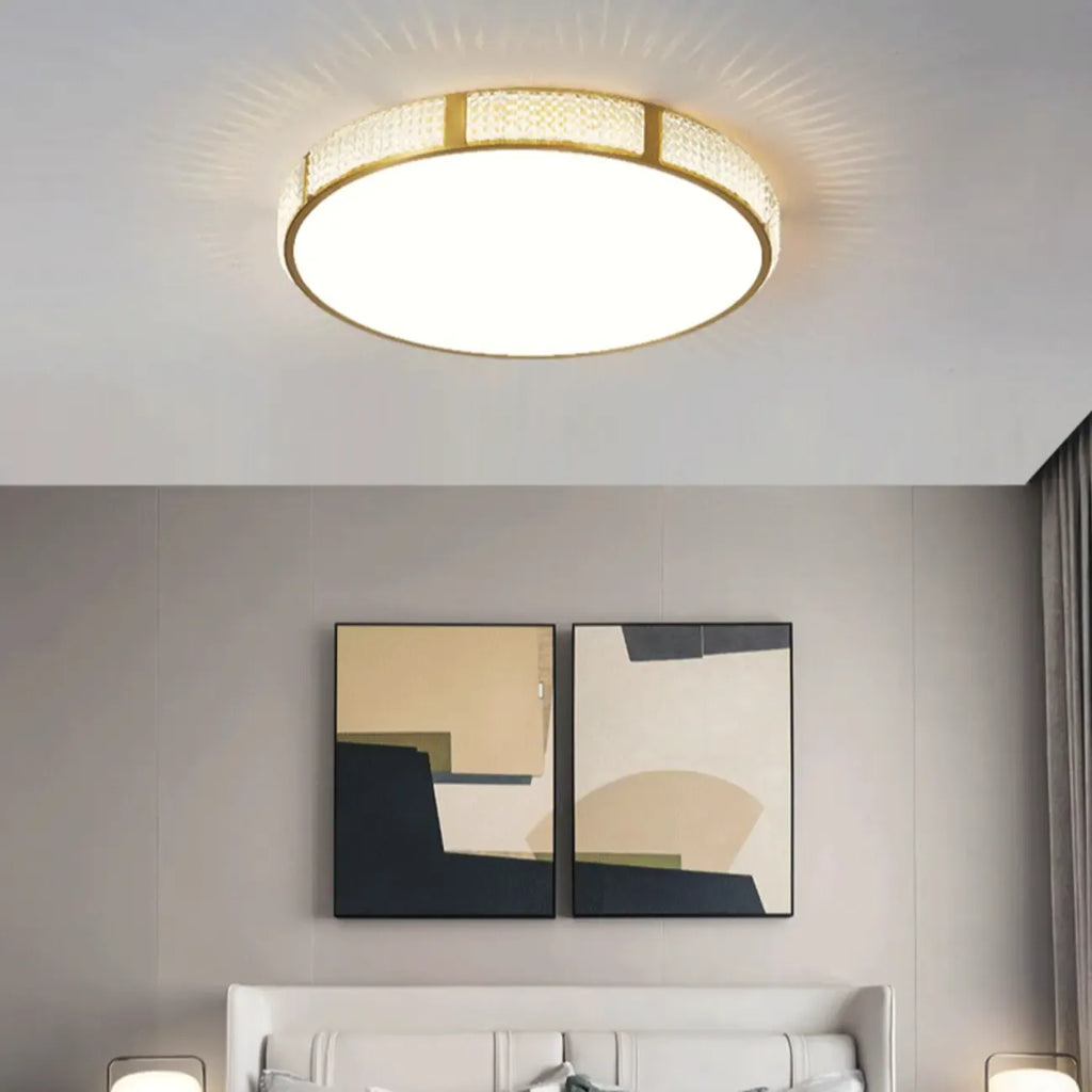 Plafonnier LED rond doré élégant