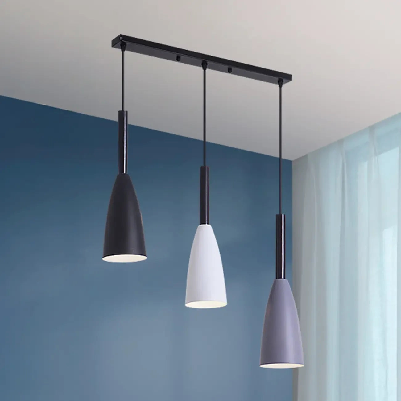 Lampada a sospensione da isola a 3 luci, in metallo a forma di cono, moderna, per cucina