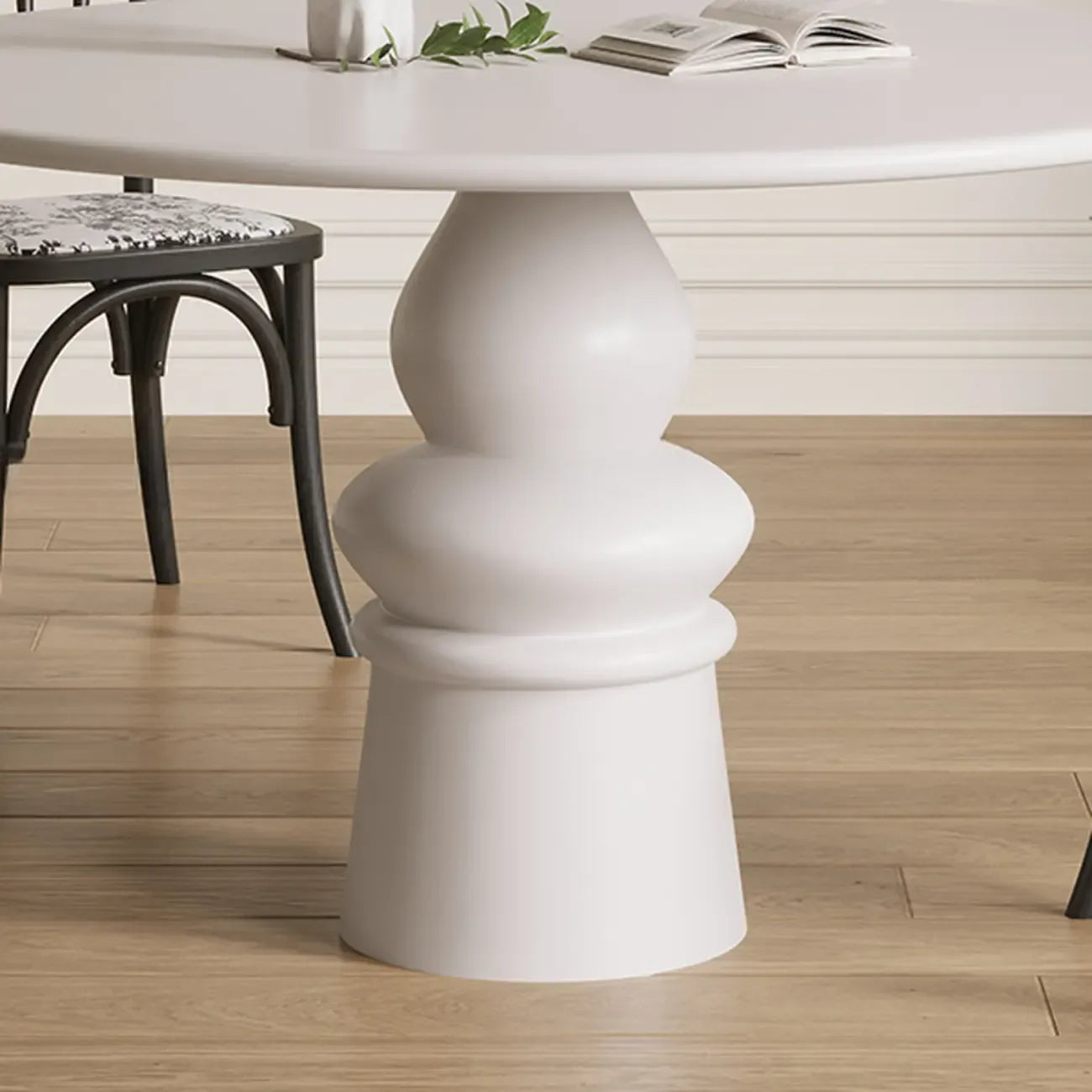 Table de salle à manger ronde en bois blanc à pied central, style décontracté