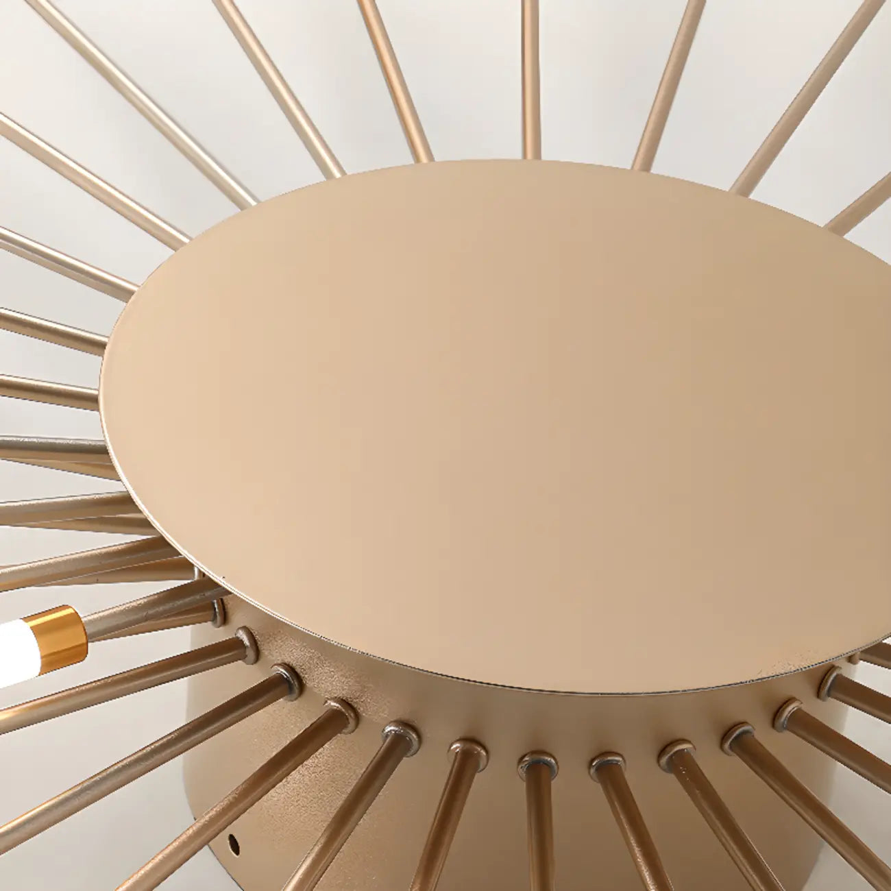 Plafonnier LED moderne doré à effet soleil