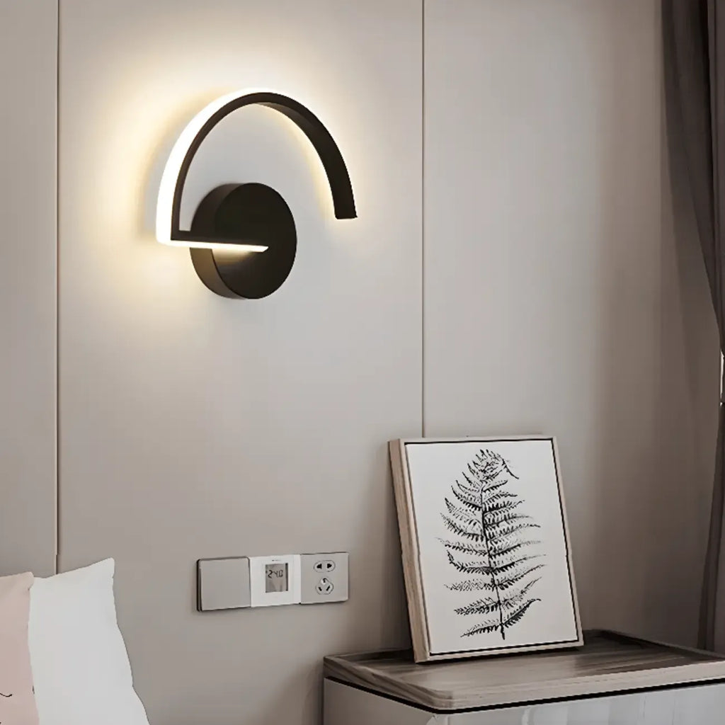 Applique murale LED noire minimaliste d'intérieur avec luminaire linéaire