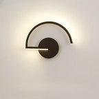 Applique murale LED noire minimaliste d'intérieur avec luminaire linéaire