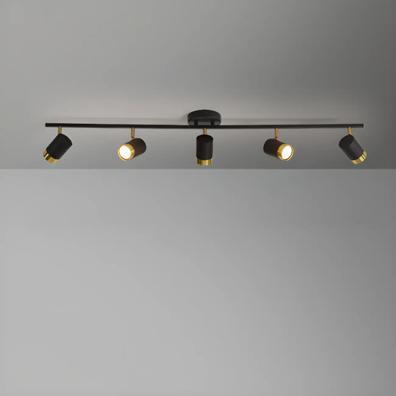 Plafoniera/spot a 4 luci LED dimmerabile, moderna, con testa regolabile