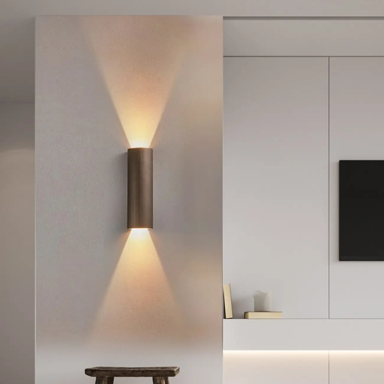 Applique murale cylindrique miniature en métal, éclairage LED chaud, orientable vers le haut ou vers le bas