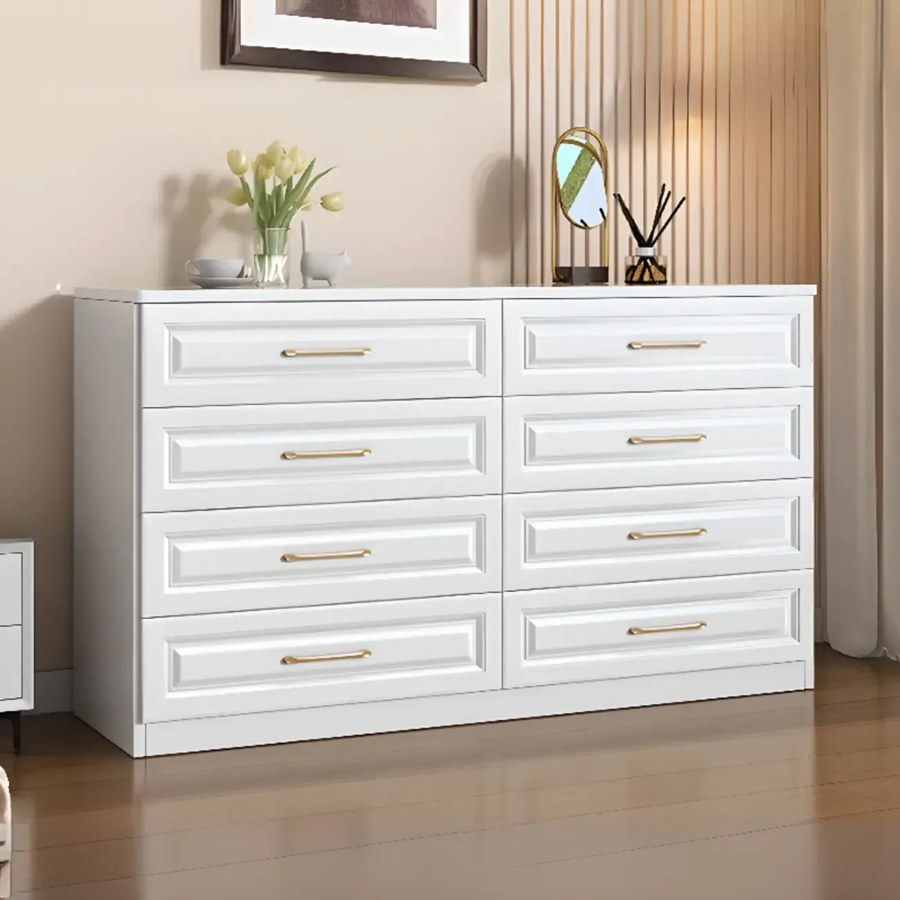 Coffres de rangement modernes et élégants en bois blanc avec poignées dorées