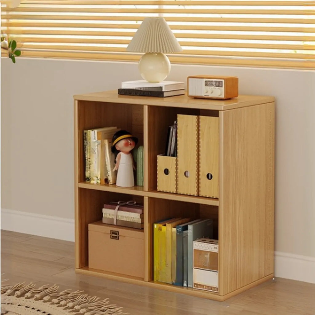 Bibliothèque rectangulaire horizontale en bois naturel à plusieurs cubes