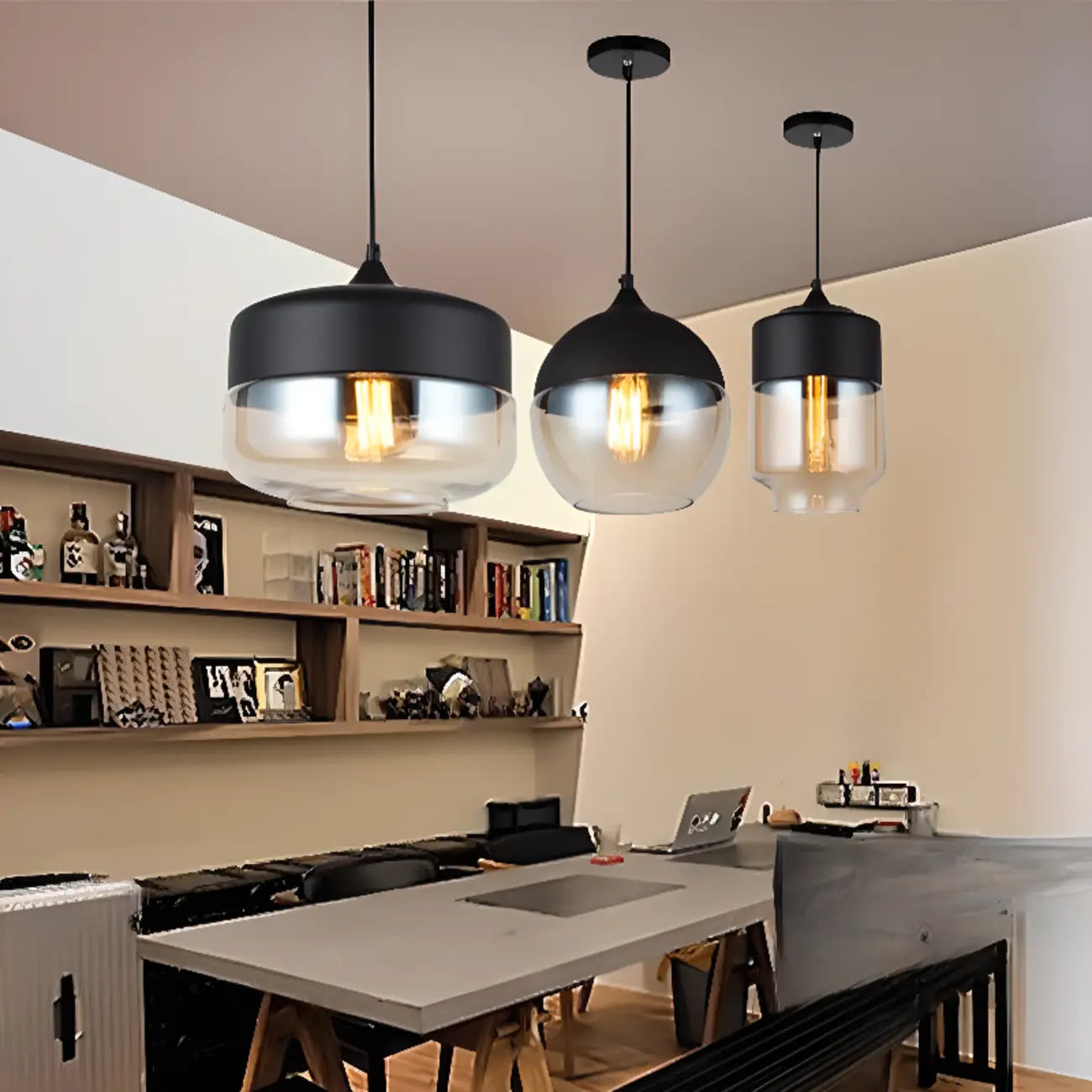 Suspension géométrique minimaliste en verre transparent pour la cuisine