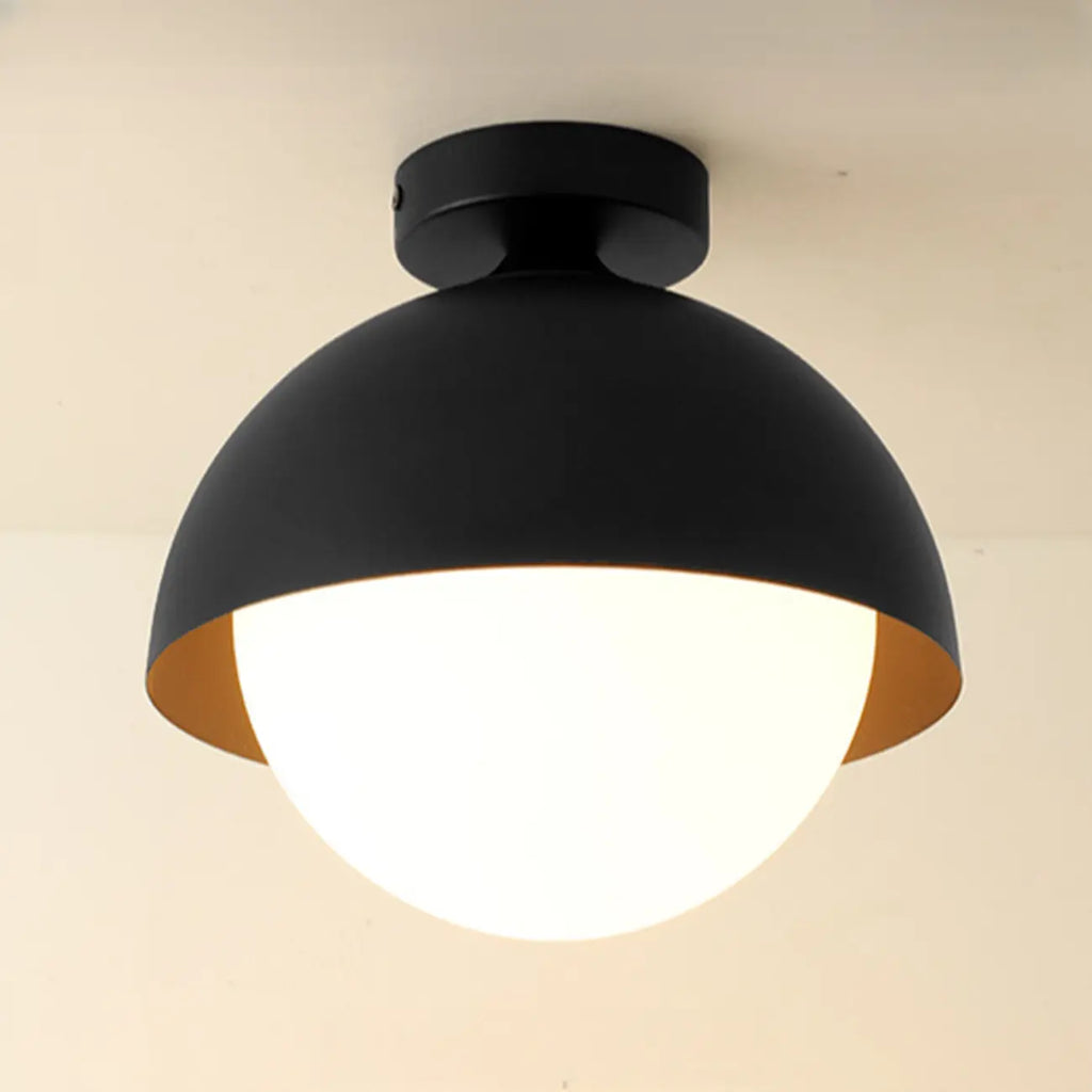 Plafonnier semi-encastré minimaliste à abat-jour mini dôme