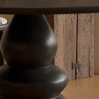Table de salle à manger ronde traditionnelle en bois brun foncé
