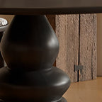 Table de salle à manger ronde traditionnelle en bois brun foncé