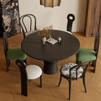 Table de salle à manger ronde traditionnelle en bois brun foncé