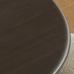 Table de salle à manger ronde traditionnelle en bois brun foncé