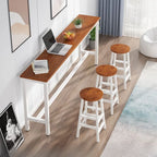 Tables de bar rectangulaires grises en bois et métal avec repose-pieds