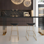 Table de bar rectangulaire de luxe en bois avec piètement traîneau doré pour salle à manger