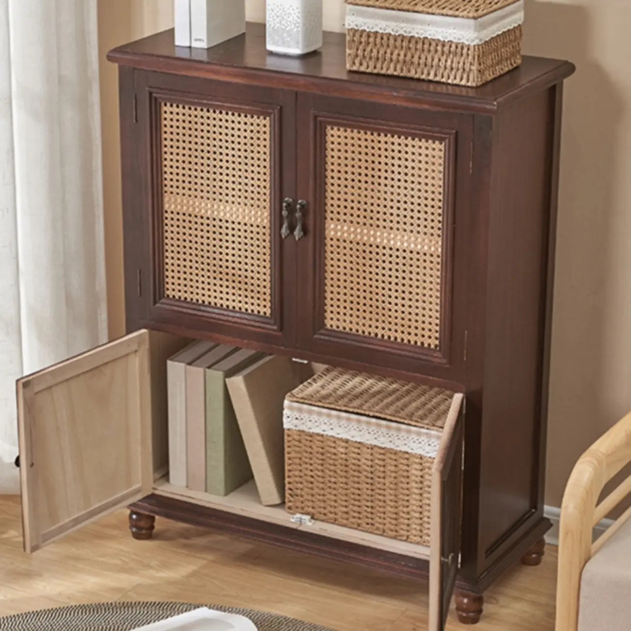 Armoire de rangement classique indépendante en bois massif blanc et osier