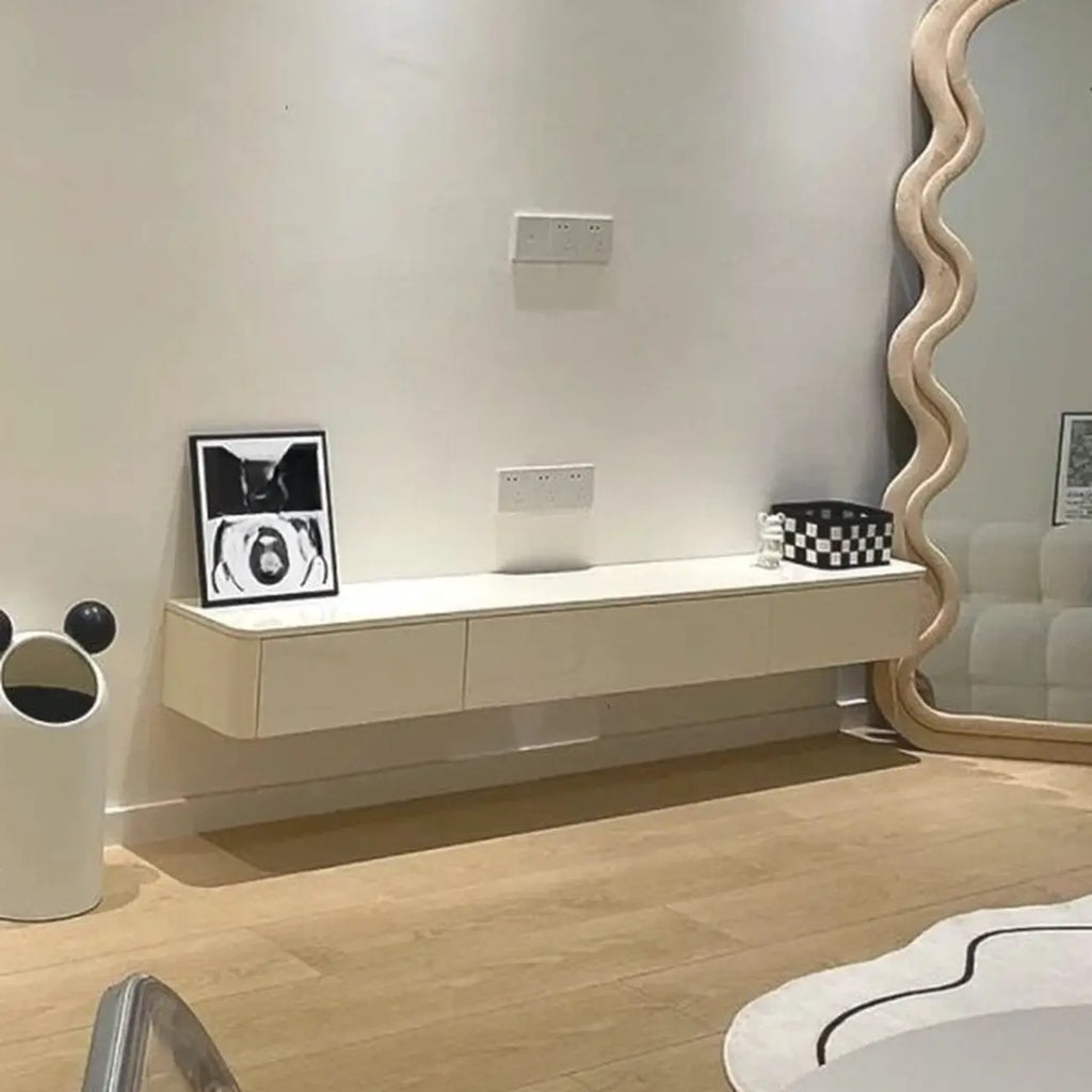 Mobile TV galleggiante lungo 71, colore bianco sporco, con gestione cavi in legno