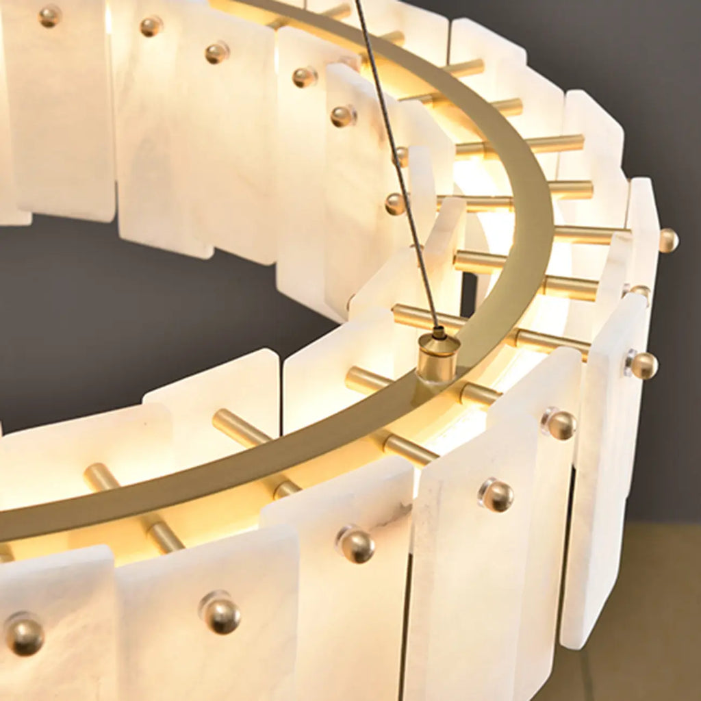 Lustre suspendu circulaire en albâtre gris-blanc glamour